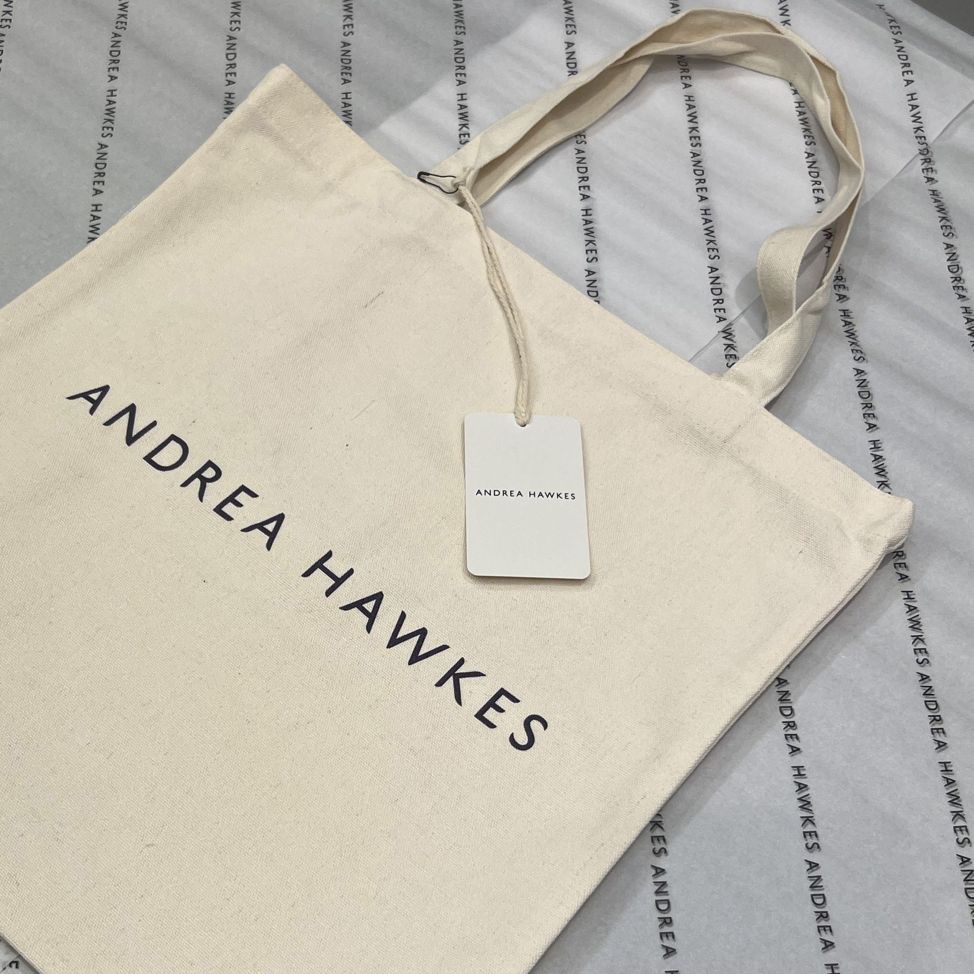 Andrea Hawkes x tendlyn