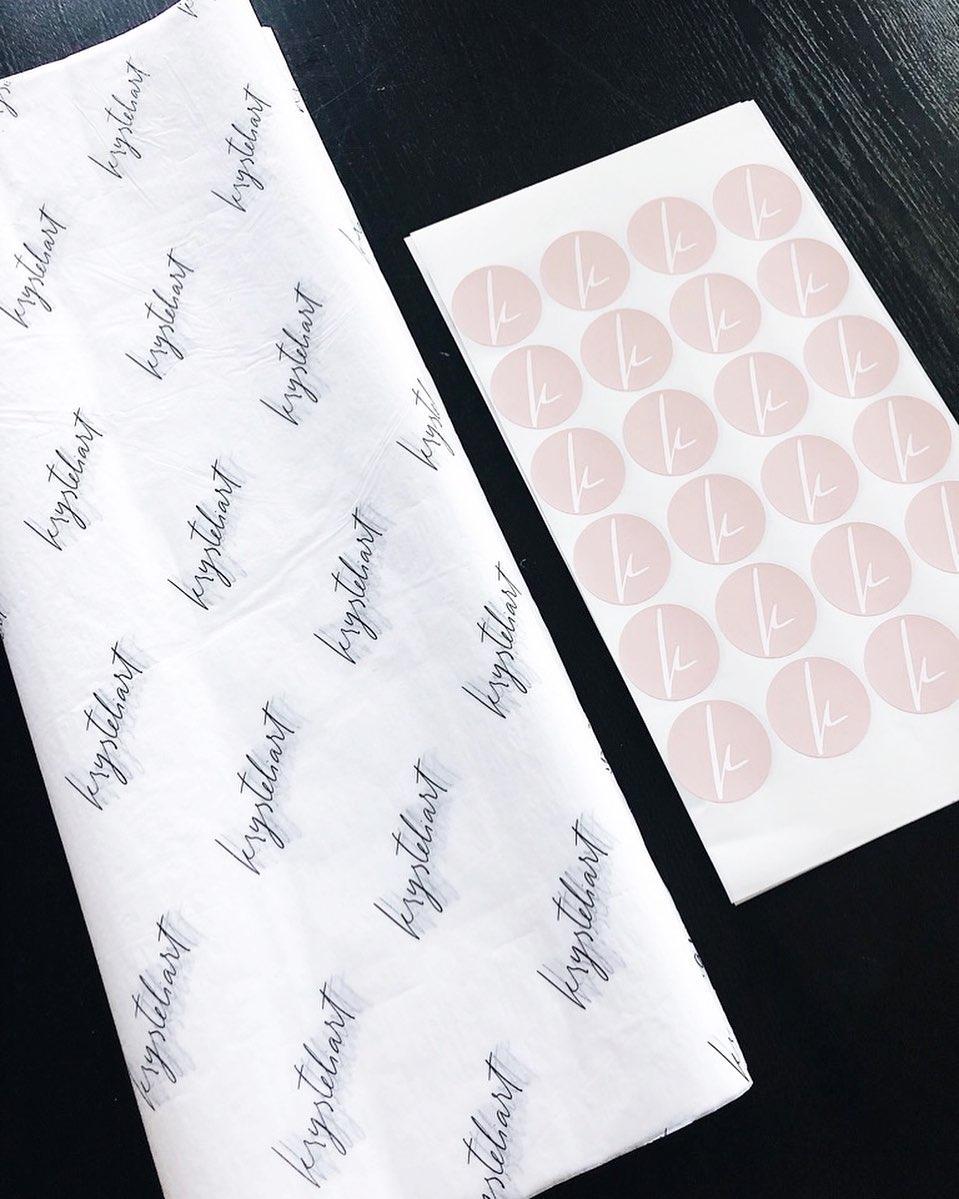 ورق مناديل وأوراق ملصقات