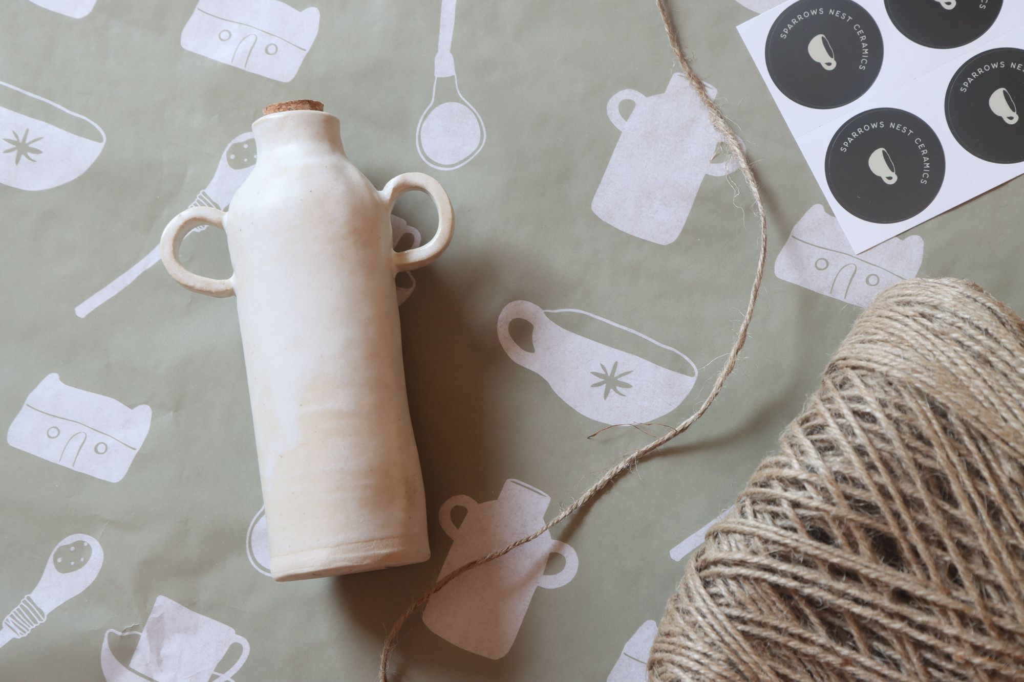 بناء تجربة تغليف مثالية لـ Sparrows Nest Ceramics مع Zainab Mughal!